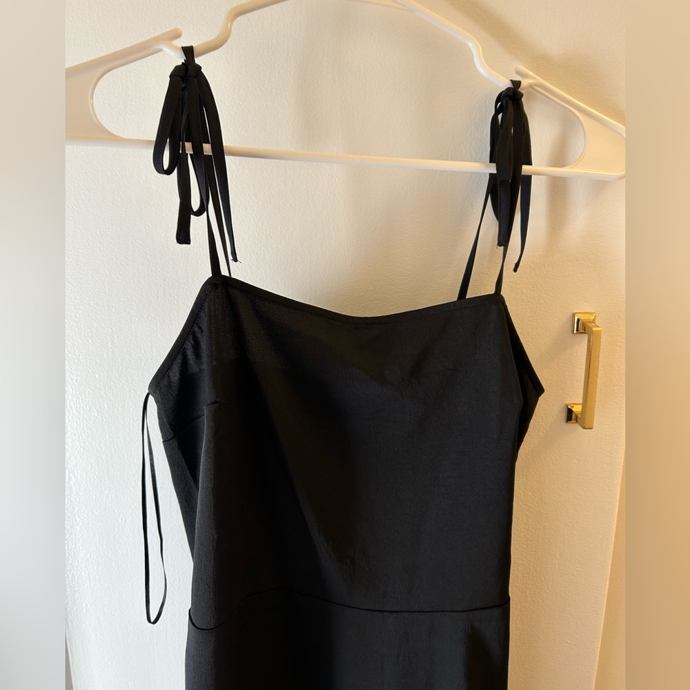 Express Dress - Picture 2 of 7